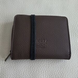 NWT - Herschel Georgia Vegan Leather Wallet